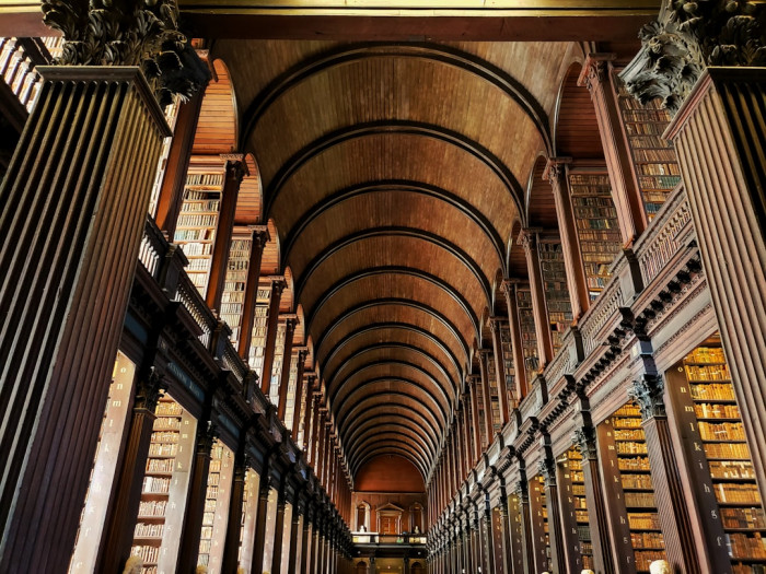 İstanbul'da İngilizce Bilen Eleman Aranıyor